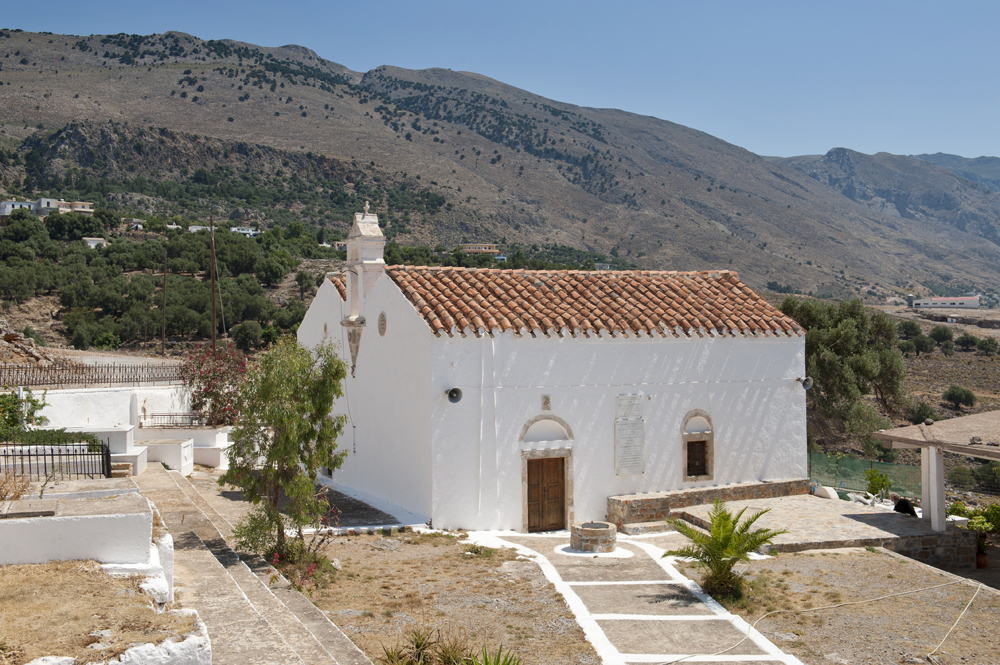 Η Παναγία Θυμιανή, ναός του 15ου αι. στους Κομιτάδες Σφακίων