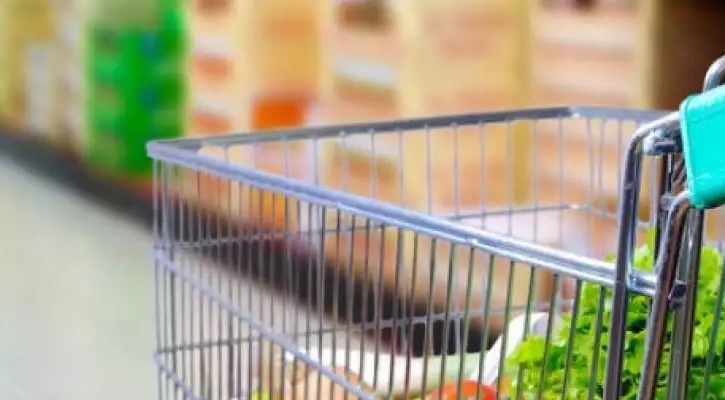 Καλαμάτα: 60χρονη έκλεβε τρόφιμα από σούπερ μάρκετ
