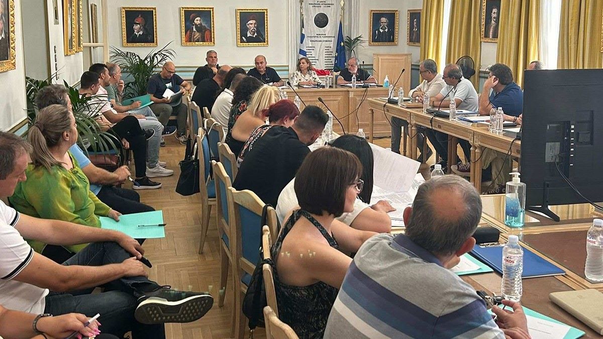 Τρίπολη: Σύσκεψη για τις αδειοδοτήσεις των αθλητικών εγκαταστάσεων της Περιφέρειας Πελοποννήσου
