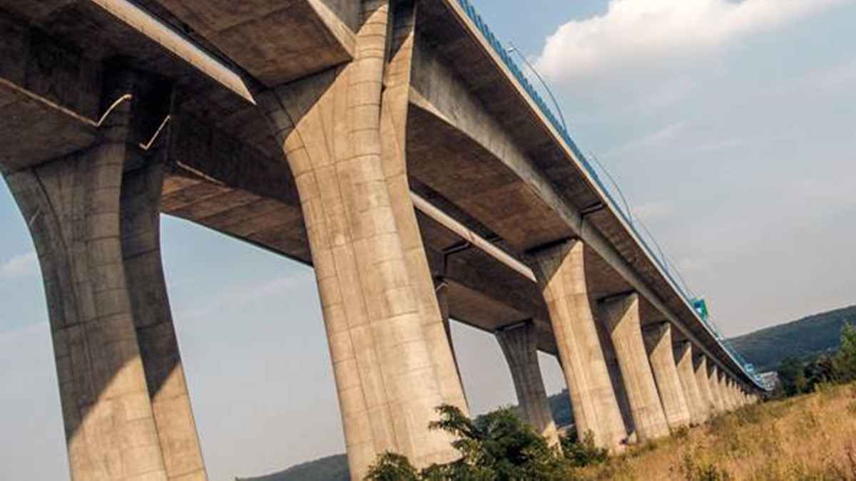 Ξεψαχνίζουν 50 γέφυρες της Πελοποννήσου για στατικά προβλήματα