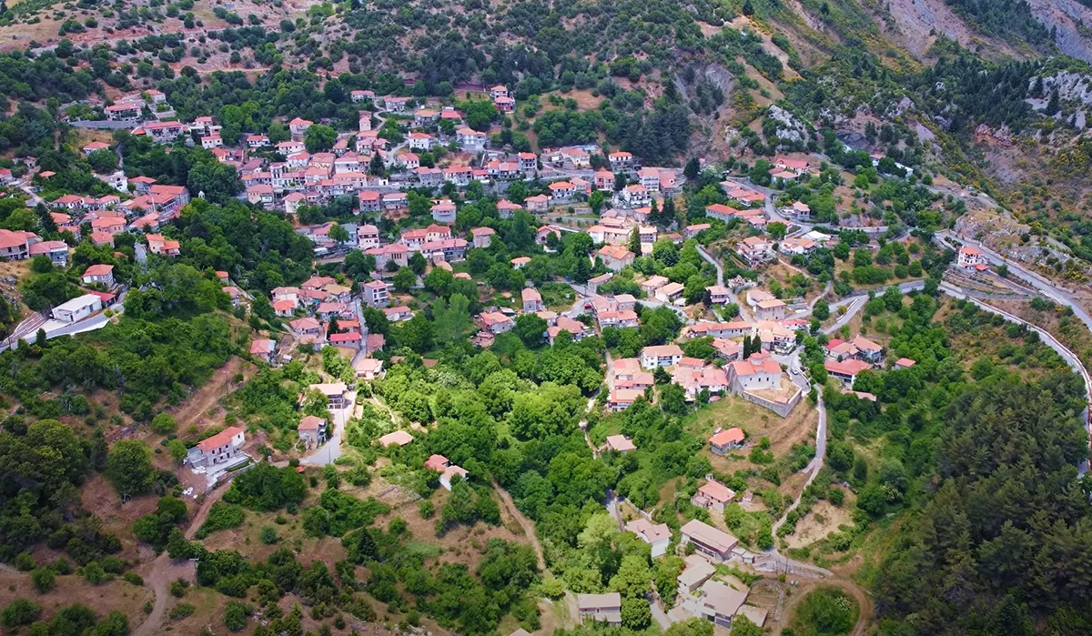 Το ψηλότερο χωριό της Πελοποννήσου έχει τη δική του χάρη