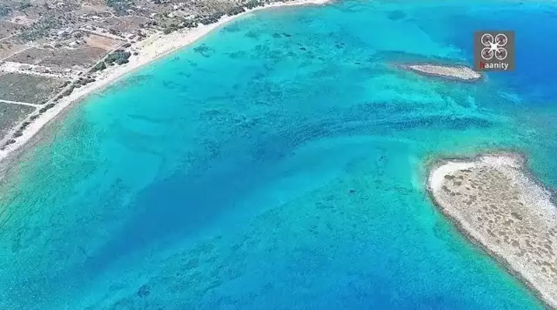 Η παραλία της Λακωνίας με νερά πισίνας που θα ζήλευε και η Καραϊβική