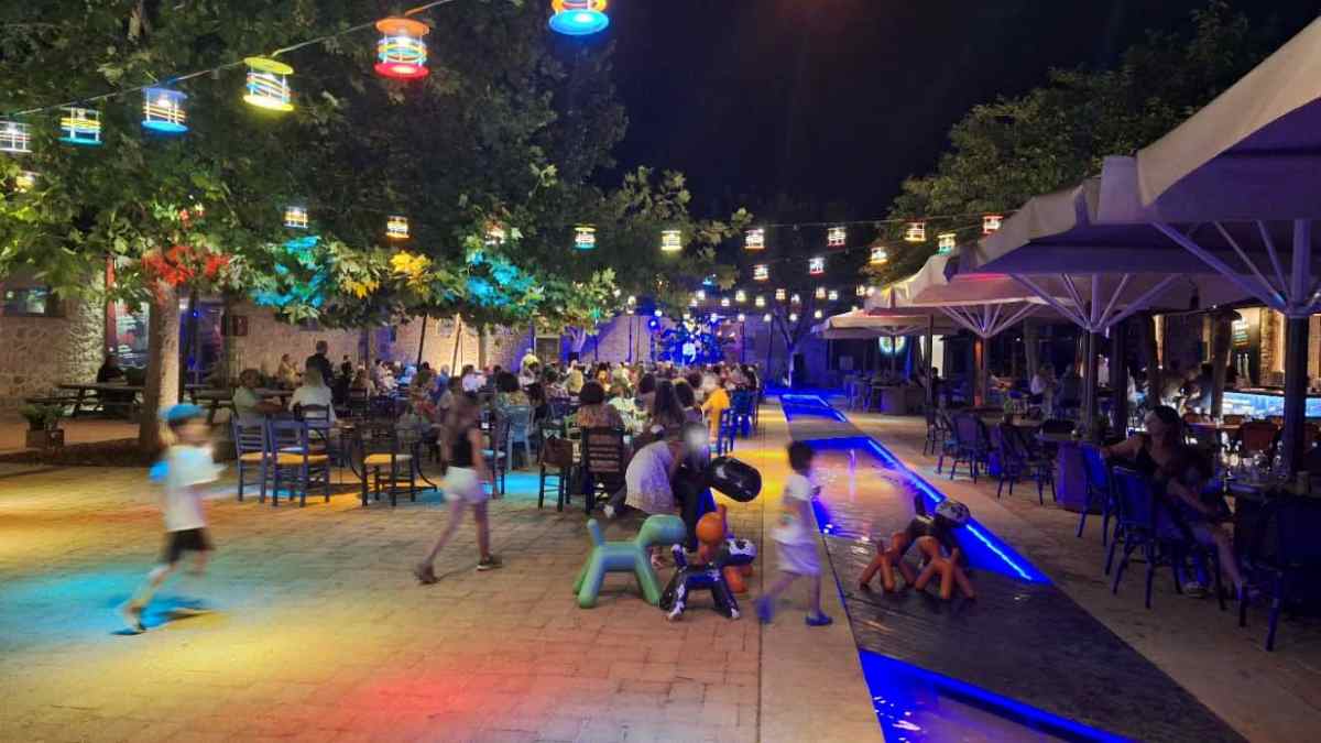 Ναύπλιο: Έγινε πανηγύρι το Φεστιβάλ μουσικής – Κάνε το, όπως το Portofino