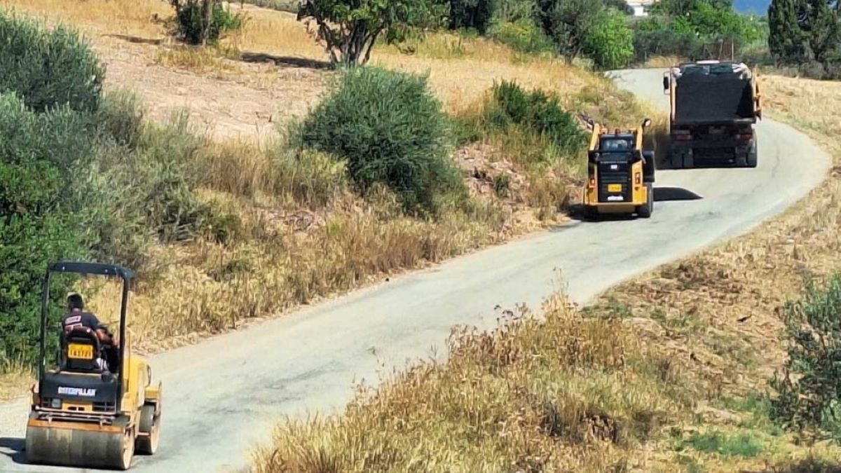 Σε εξέλιξη οι παρεμβάσεις στο δημοτικό οδικό δίκτυο του Δήμου Ερμιονίδας