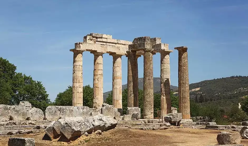 Η Αρχαία Νεμέα, ο Ναός του Δία και το Στάδιο των 40.000 θεατών