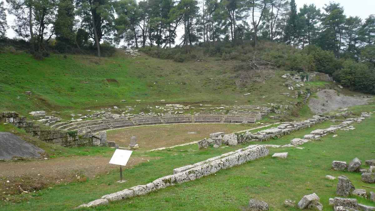 Μεγαλόπολη: 3 θέσεις φυλάκων στο Αρχαίο Θέατρο