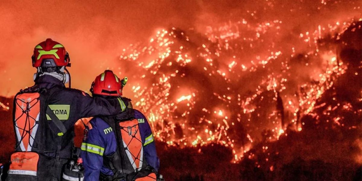 Ξυλόκαστρο: Πήγαν να βοηθήσουν τον φίλο τους και κάηκαν