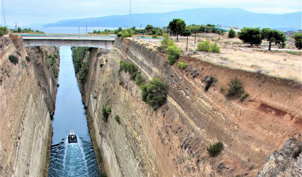 Travel & Leisure: Γιατί ο Ισθμός της Κορίνθου είναι το κρυμμένο στολίδι της Ελλάδας