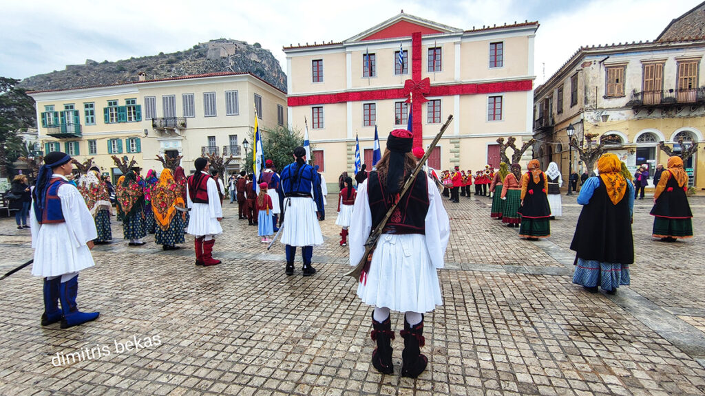 Με δοξολογίες, παρελάσεις και κατάθεση στεφάνων τιμήθηκε η επέτειος της άλωσης του Παλαμηδίου και η απελευθέρωση του Ναυπλίου από τον τουρκικό ζυγό