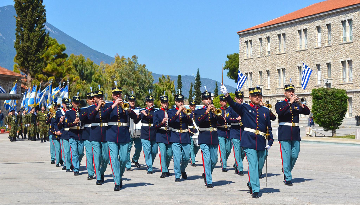 Πρωτοχρονιάτικα κάλαντα από τη Φιλαρμονική του Στρατού στην Τρίπολη