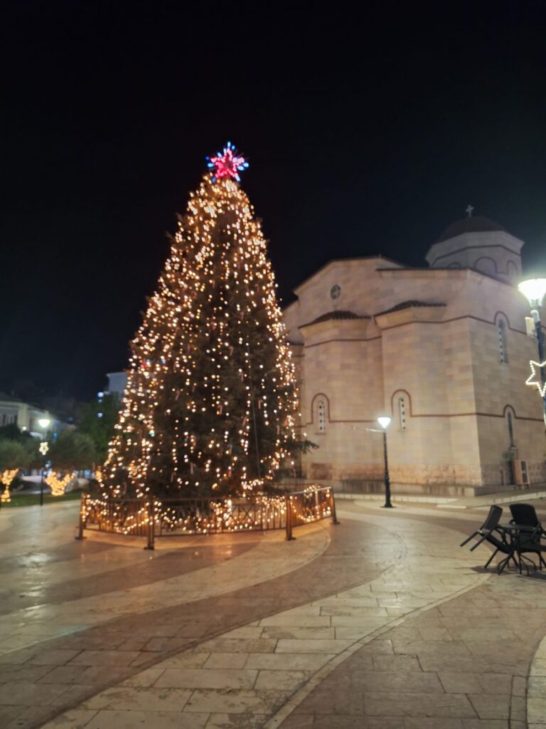 Χριστουγεννιάτικο Άργος