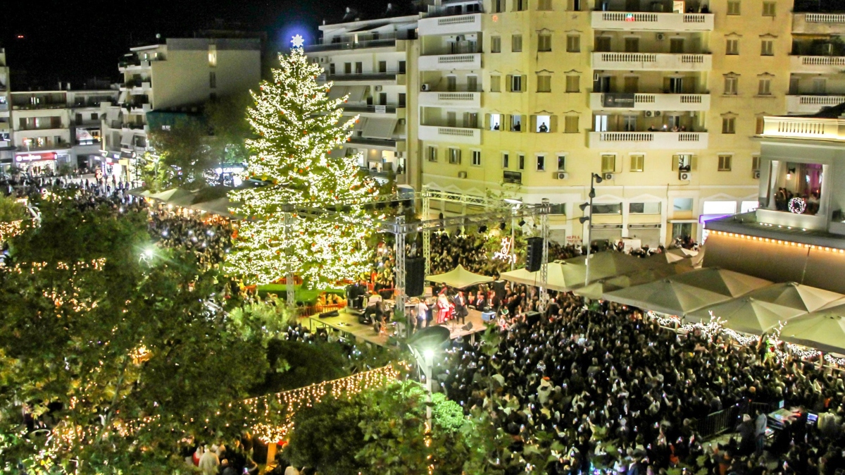 Ποιοι προορισμοί της Πελοποννήσου κάνουν θραύση αυτά τα Χριστούγεννα