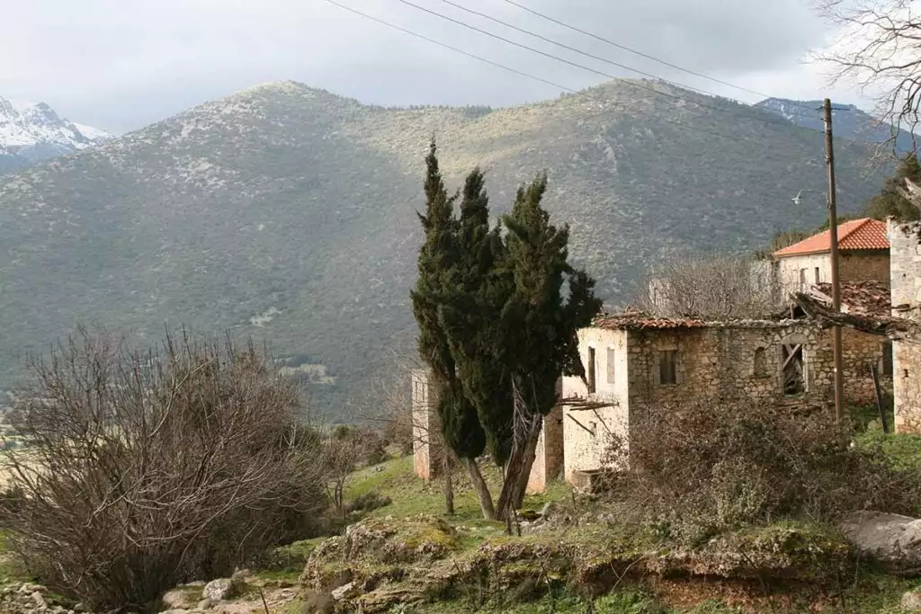 Το χωριό του Άργους με τους τρεις κατοίκους που έκαψαν οι Γερμανοί το 1944