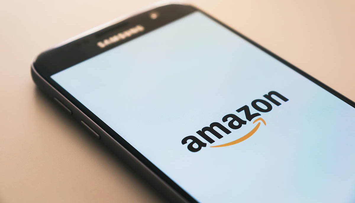 Η Amazon επενδύει δυναμικά σε αιολικά πάρκα στην Αρκαδία