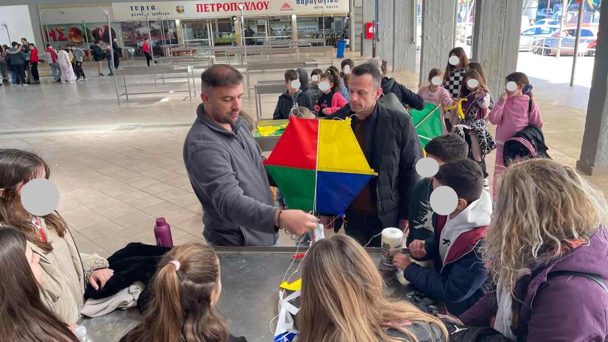 Έφτιαξαν χαρταετούς και λαλάγγια στην Καλαμάτα