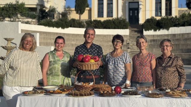 Κυριακή στο Χωριό Νέα Επίδαυρος