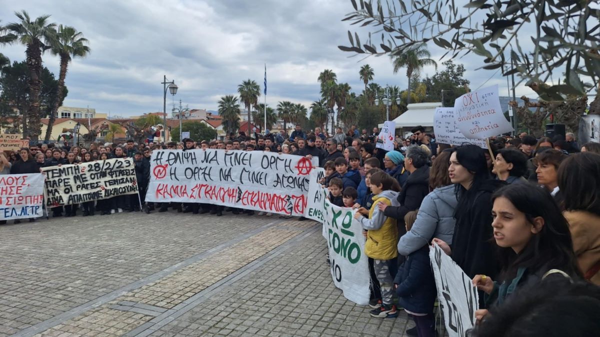 Τέμπη: Ηχηρό μήνυμα αντίστασης σε Ναύπλιο, Άργος και Πάτρα