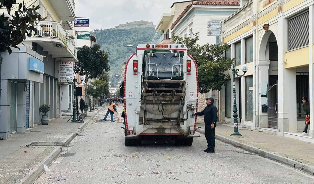 katharismos argos dromoi skoupidiariko aporrimmatoforo mazema skoupidion (2)