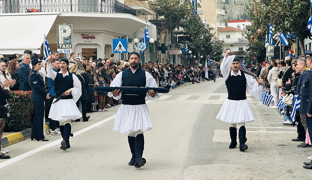 25η Μαρτίου: Έτσι τίμησε το Άργος τους ήρωες του 1821 (Εικόνες)