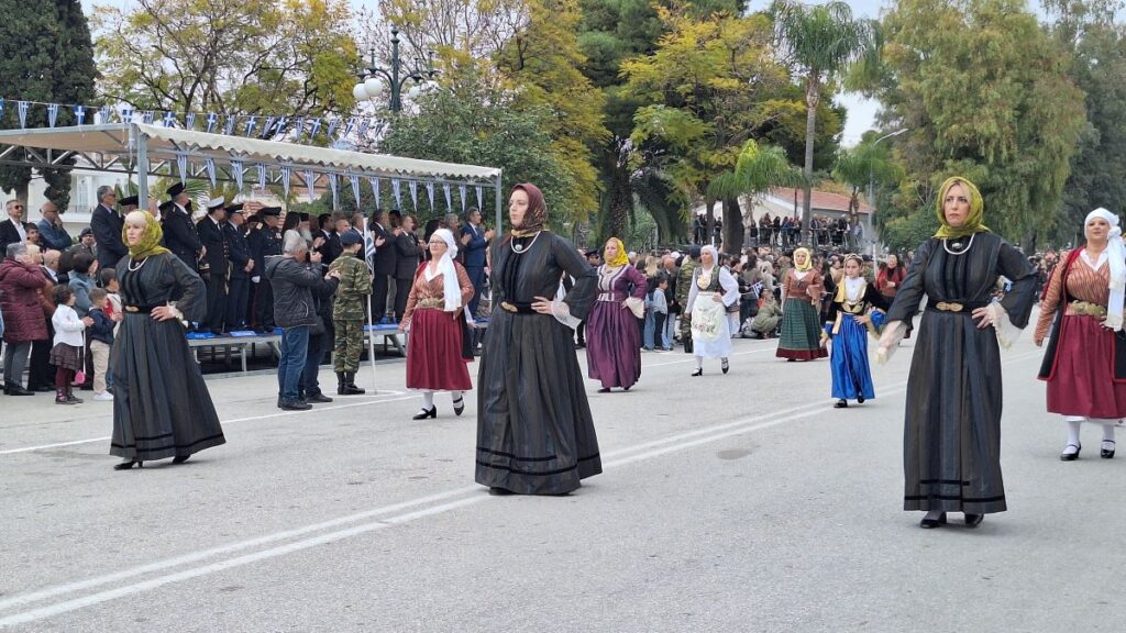 parelasi nafplio 25 martiou 32